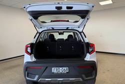 2025 Mahindra XUV3XO AX5L