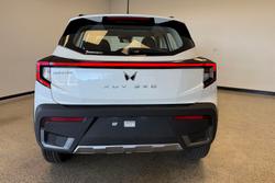 2025 Mahindra XUV3XO AX5L