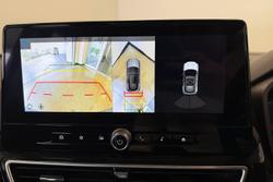 2025 Mahindra XUV3XO AX5L