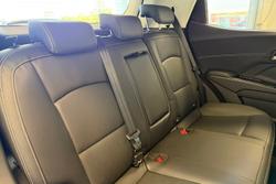 2025 Mahindra XUV3XO AX7L