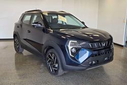 2025 Mahindra XUV3XO AX7L