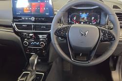 2025 Mahindra XUV3XO AX7L