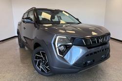 2025 Mahindra XUV3XO AX7L