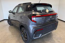 2025 Mahindra XUV3XO AX7L
