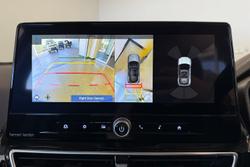 2025 Mahindra XUV3XO AX7L