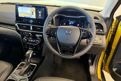 2025 Mahindra XUV3XO AX7L