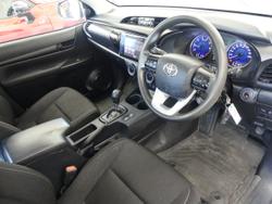 2020 Toyota Hilux SR