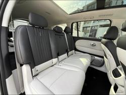 2025 Hyundai IONIQ 9 Calligraphy