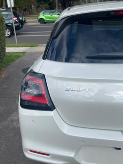 2025 Suzuki Swift Hybrid Plus UZ Pure White