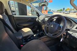 2018 Mitsubishi Triton GLX