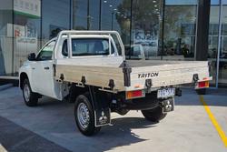 2018 Mitsubishi Triton GLX