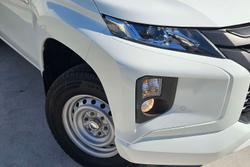 2018 Mitsubishi Triton GLX