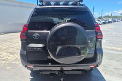 2021 Toyota Landcruiser Prado VX