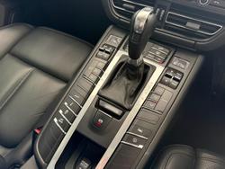 2019 Porsche
Macan S