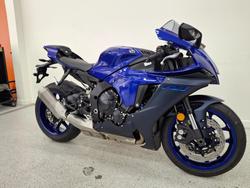 2023 YAMAHA YZF-R1 Blue