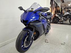 2023 YAMAHA YZF-R1 Blue
