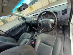 2014 Toyota Hilux Workmate TGN16R MY14 4x2 Glacier White