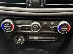 2021 Alfa Romeo Giulia Sport Series 2 MY21 Alfa Red