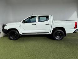 2024 Mitsubishi Triton GLX