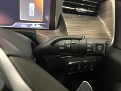 2025 GWM Cannon Alpha Lux PHEV P05 Four Wheel Drive Marble White