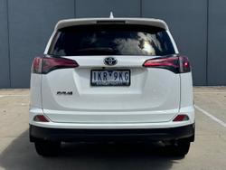 2017 Toyota RAV4 GX ZSA42R Glacier White