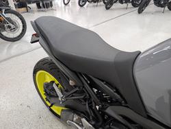 2017 YAMAHA MT-09A grey
