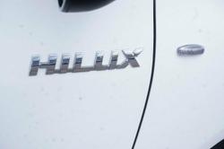 2020 Toyota
Hilux Workmate