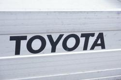 2020 Toyota
Hilux Workmate