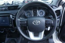 2020 Toyota
Hilux Workmate