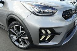 2021 Kia Niro Hybrid Sport
