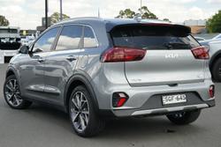 2021 Kia Niro Hybrid Sport