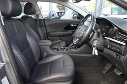 2021 Kia Niro Hybrid Sport