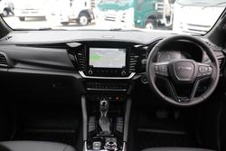 2025 Isuzu MU-X LS-T