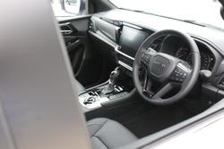 2025 Isuzu MU-X LS-T