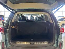 2025 LDV D90 Executive