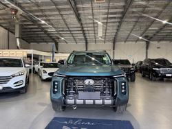 2025 LDV D90 Executive