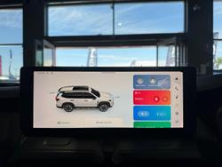 2025 LDV D90 Executive