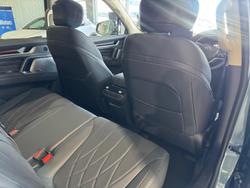 2025 LDV D90 Executive