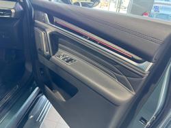 2025 LDV D90 Executive