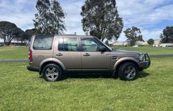 2015 Land Rover Discovery SDV6 SE