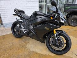 2008 YAMAHA YZF-R1