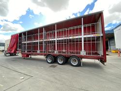 2016 Vawdrey 24P Drop Deck Curtainsider Red