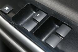 2015 Mitsubishi Triton Exceed