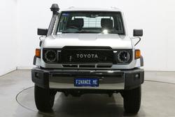 2025 Toyota Landcruiser GXL