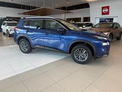 2025 Nissan X-TRAIL ST