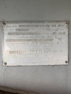 2013 Krueger 22P Straight Curtain Sider Red