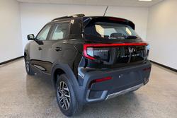 2025 Mahindra XUV3XO AX5L