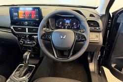 2025 Mahindra XUV3XO AX5L