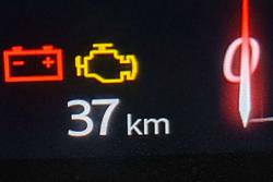 2025 Mahindra XUV3XO AX5L