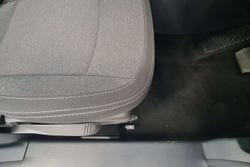 2025 Mahindra XUV3XO AX5L